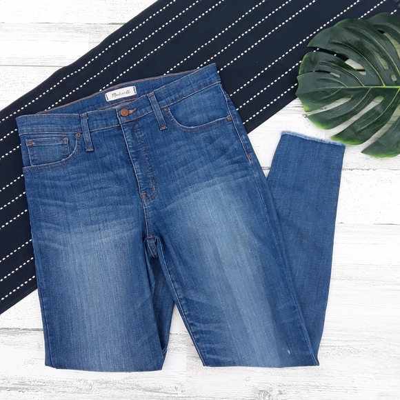 Madewell Denim - Madewell| 9" High Riser Skinny Jean Distressed 30